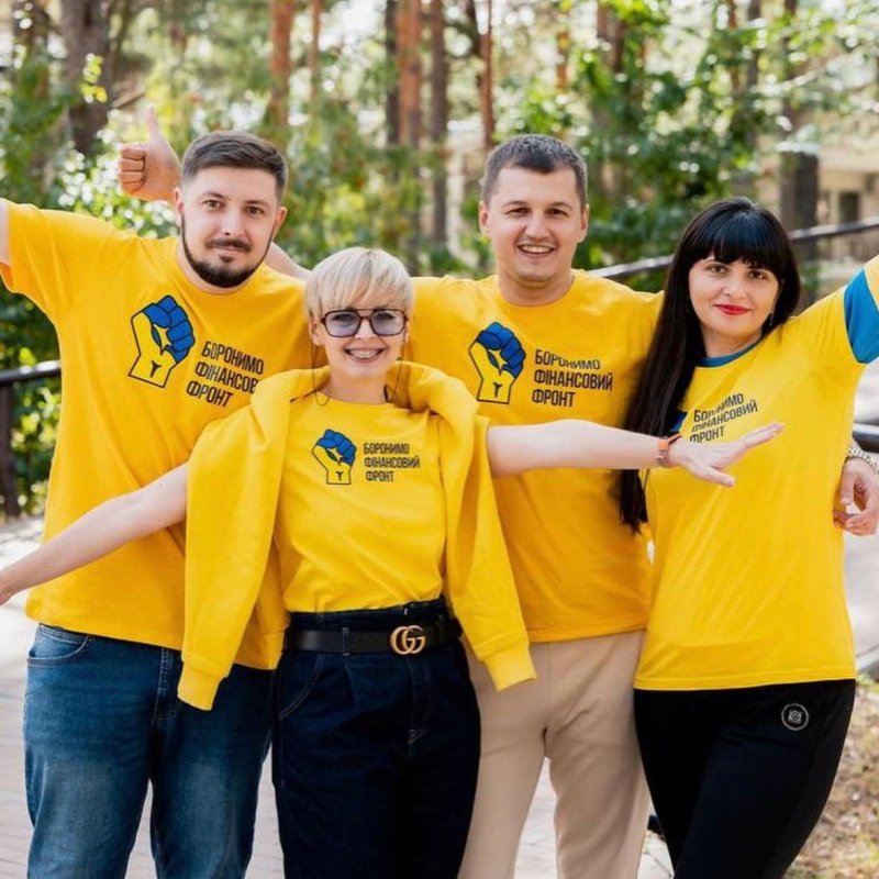 Брендування робочого одягу https://zapikanka.com/